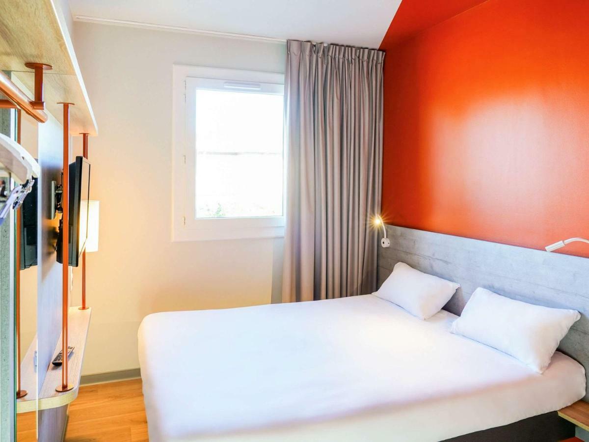 Ibis Budget โอเบอนา ภายนอก รูปภาพ